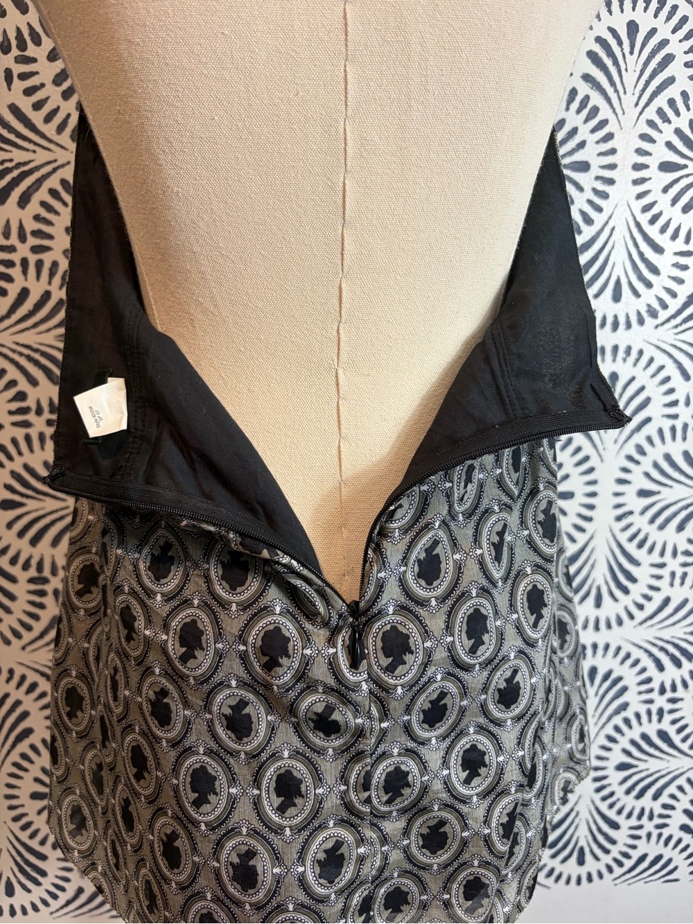 J. Crew Silk Blend Cameo Design Halter Tank Top - Picture 4 of 12